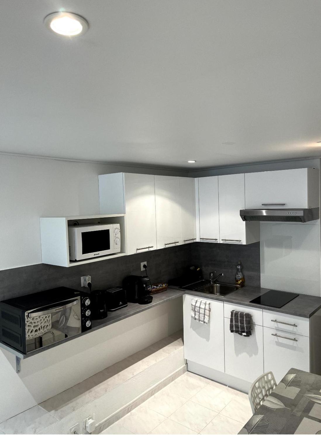 T3 Avec Jardin Et Piscine Privee Apartment Velaux Luaran gambar